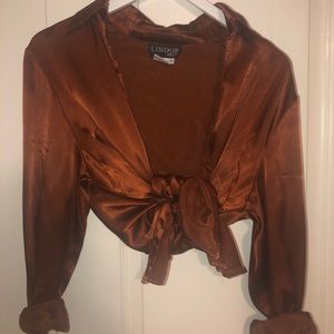 VINTAGE SILK BUTTON UP🍂